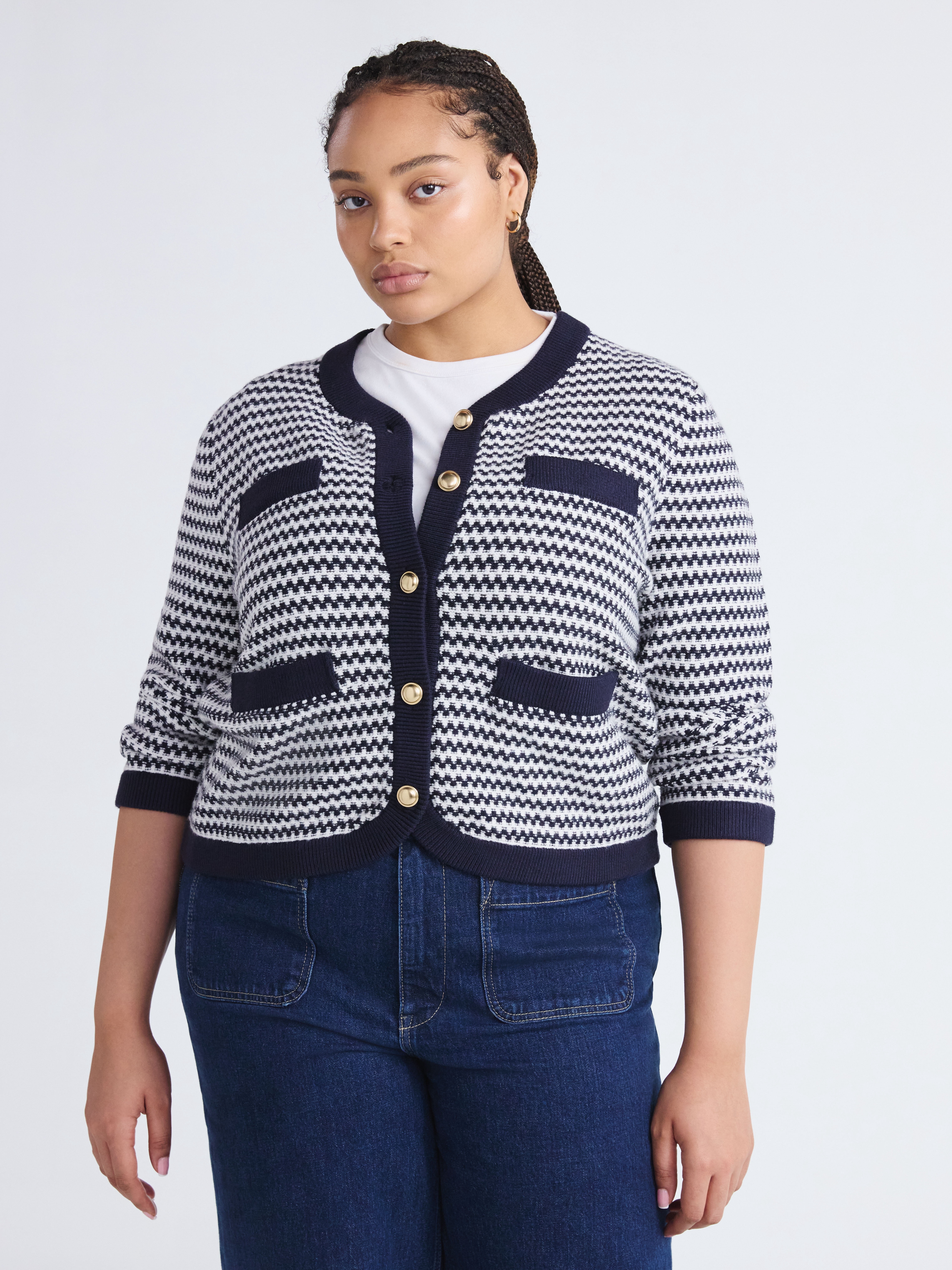 Free Assembly Women's and Women's Plus Textured Cardigan Sweater with Welt Pockets, Lightweight, Sizes XS-4X