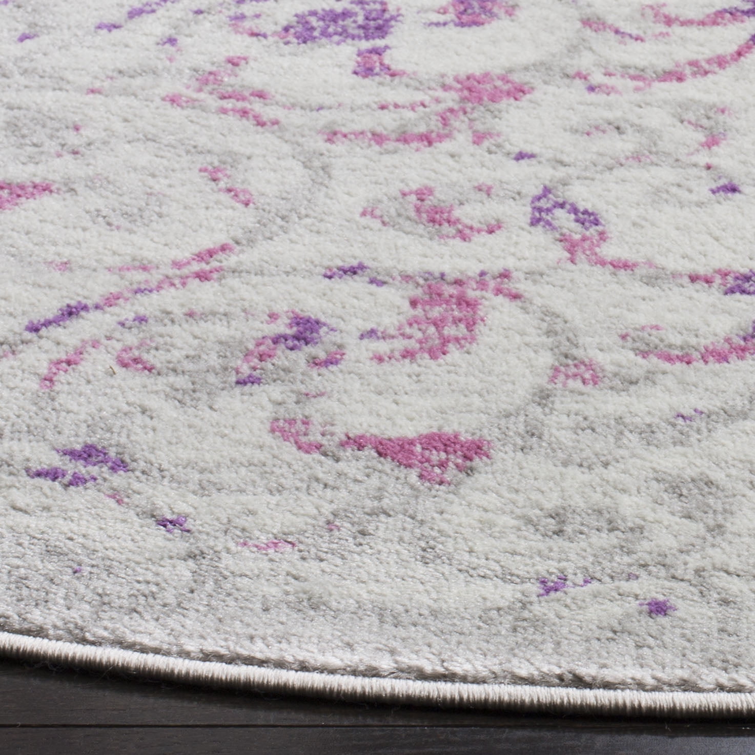 SAFAVIEH Skyler Collection SKY198F Ivory / Pink Rug
