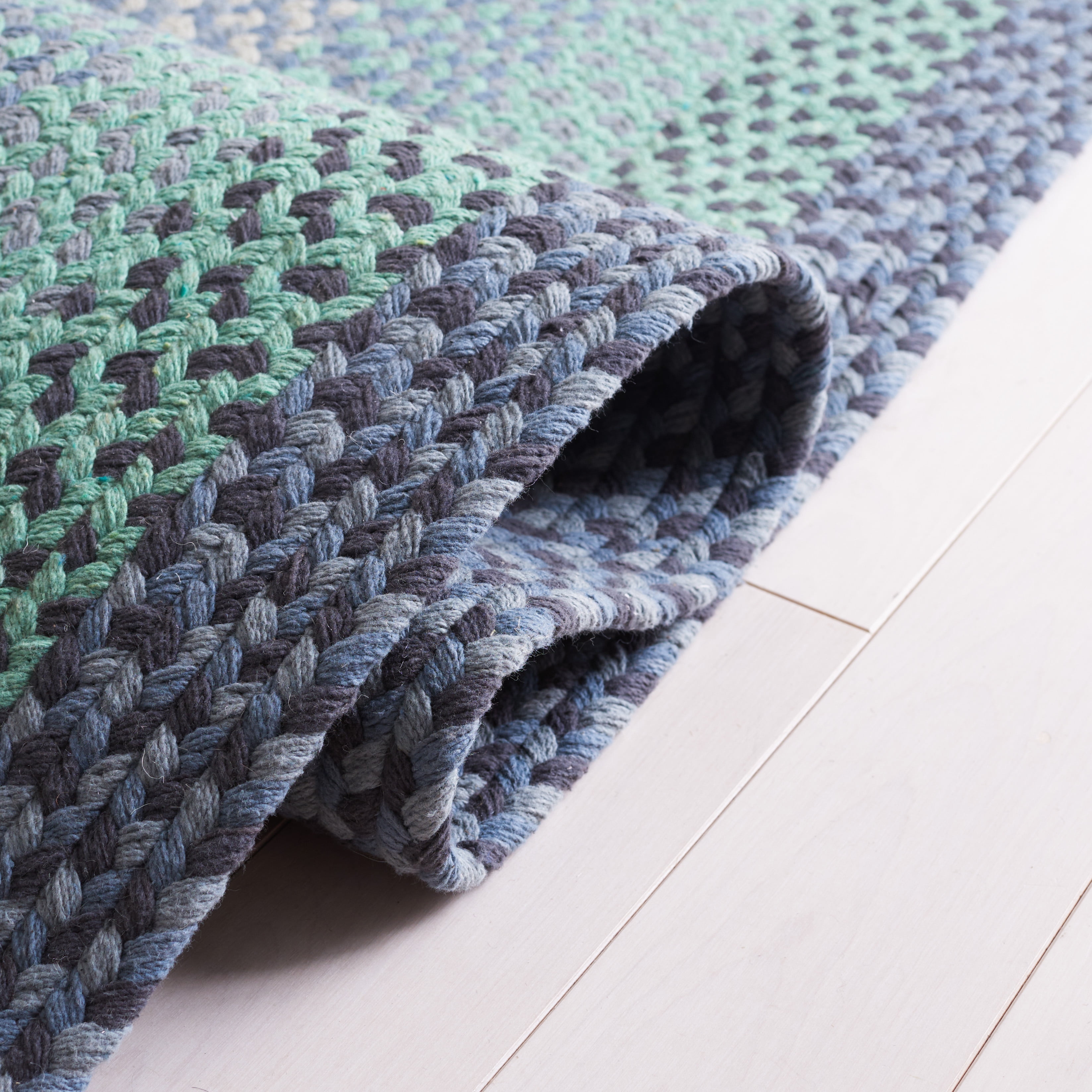 SAFAVIEH Braided Claes Bordered Reversible Area Rug, Gray/Green, 8' x 10'