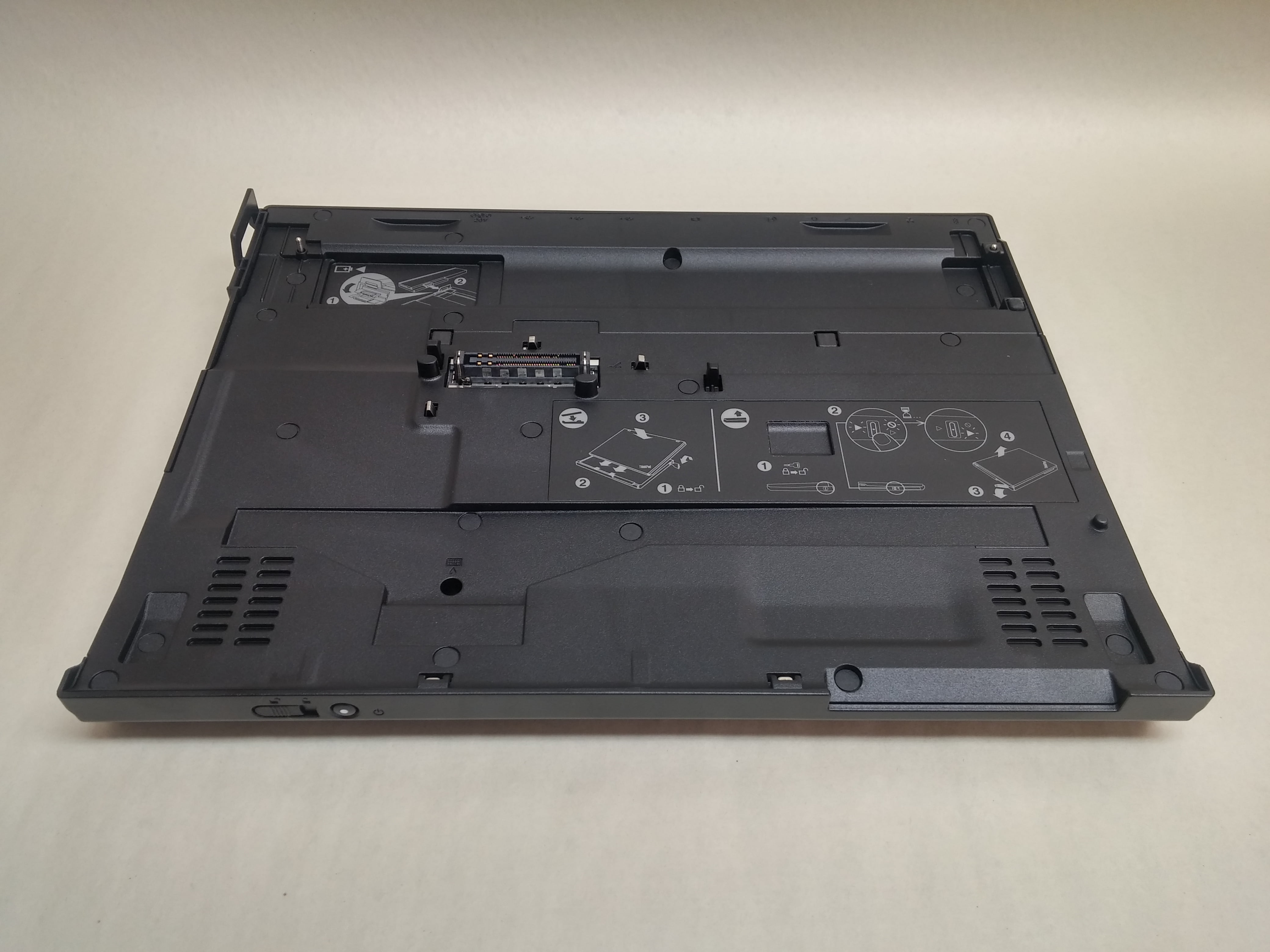 Station D'accueil Lenovo ThinkPad X200 – Neuve Sous Blister
