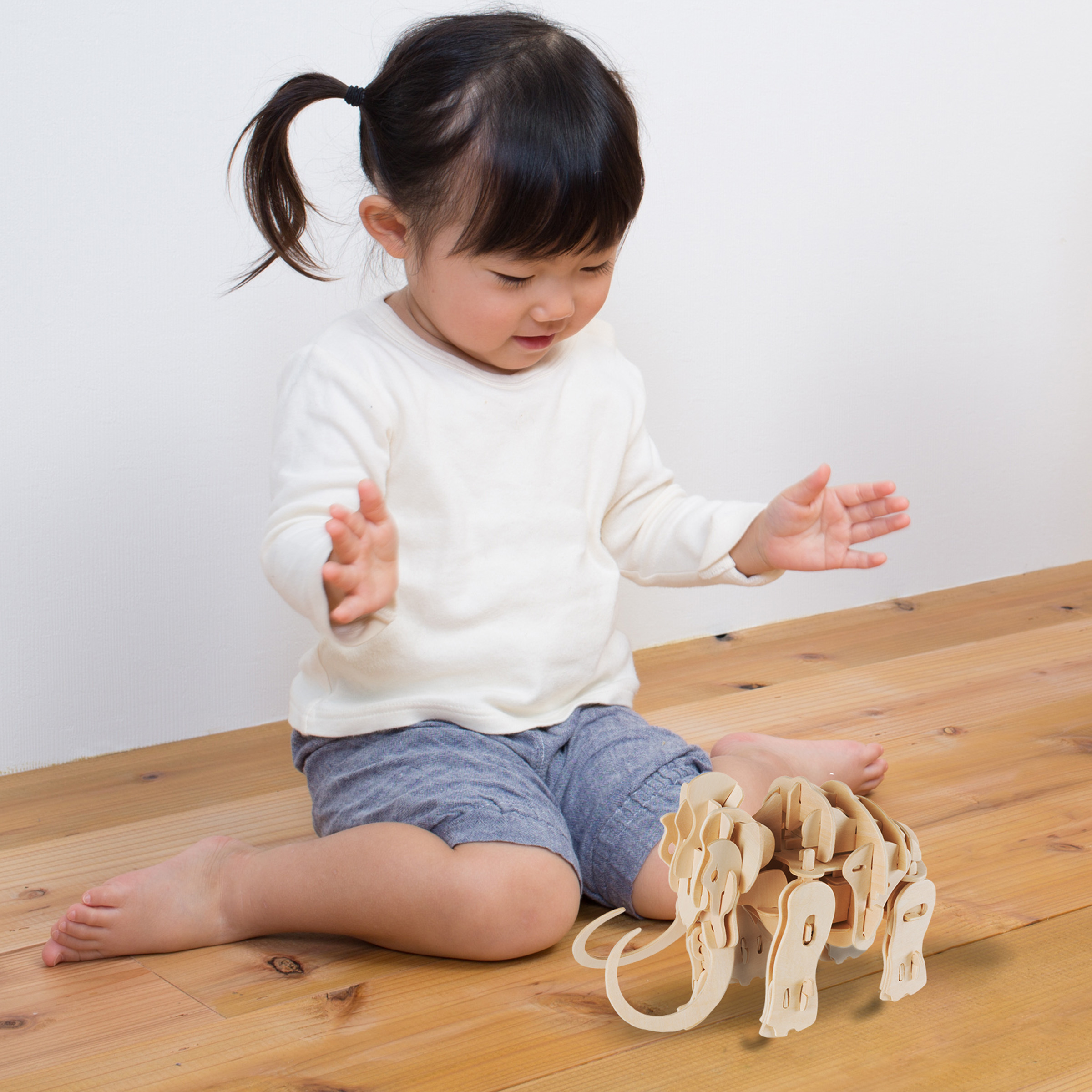 Interactive 3D Wooden Woolly Mammoth Puzzle by Hey! Play!