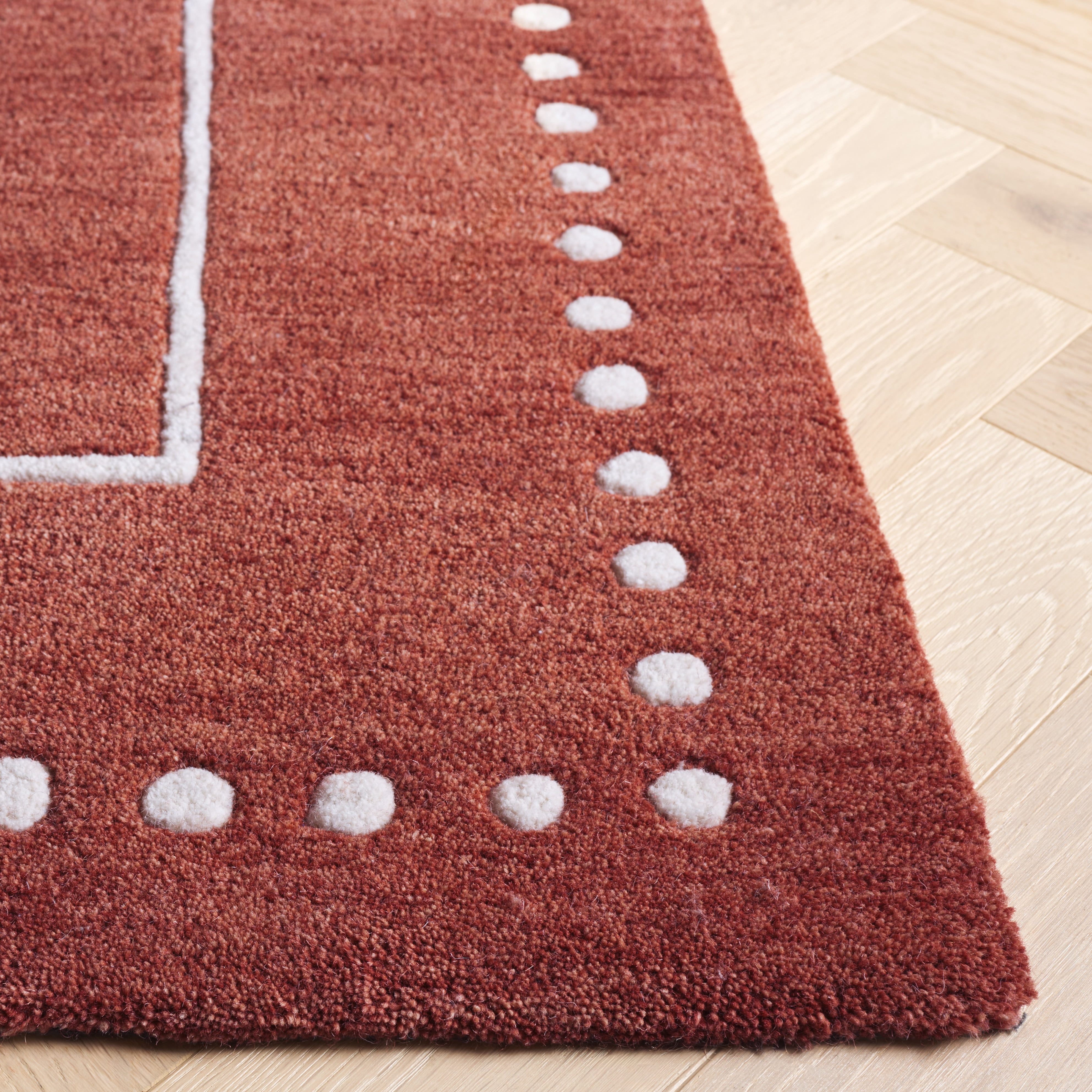Safavieh Bella Danita Bordered Wool Area Rug, Red/Ivory, 5' x 5' Square