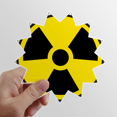thumbnail image 1 of Químicas peligrosas radiaciones nocivas, espantoso circulo amarillo símbolo ilustración patron Calcomanías solares de vinilo, 1 of 3