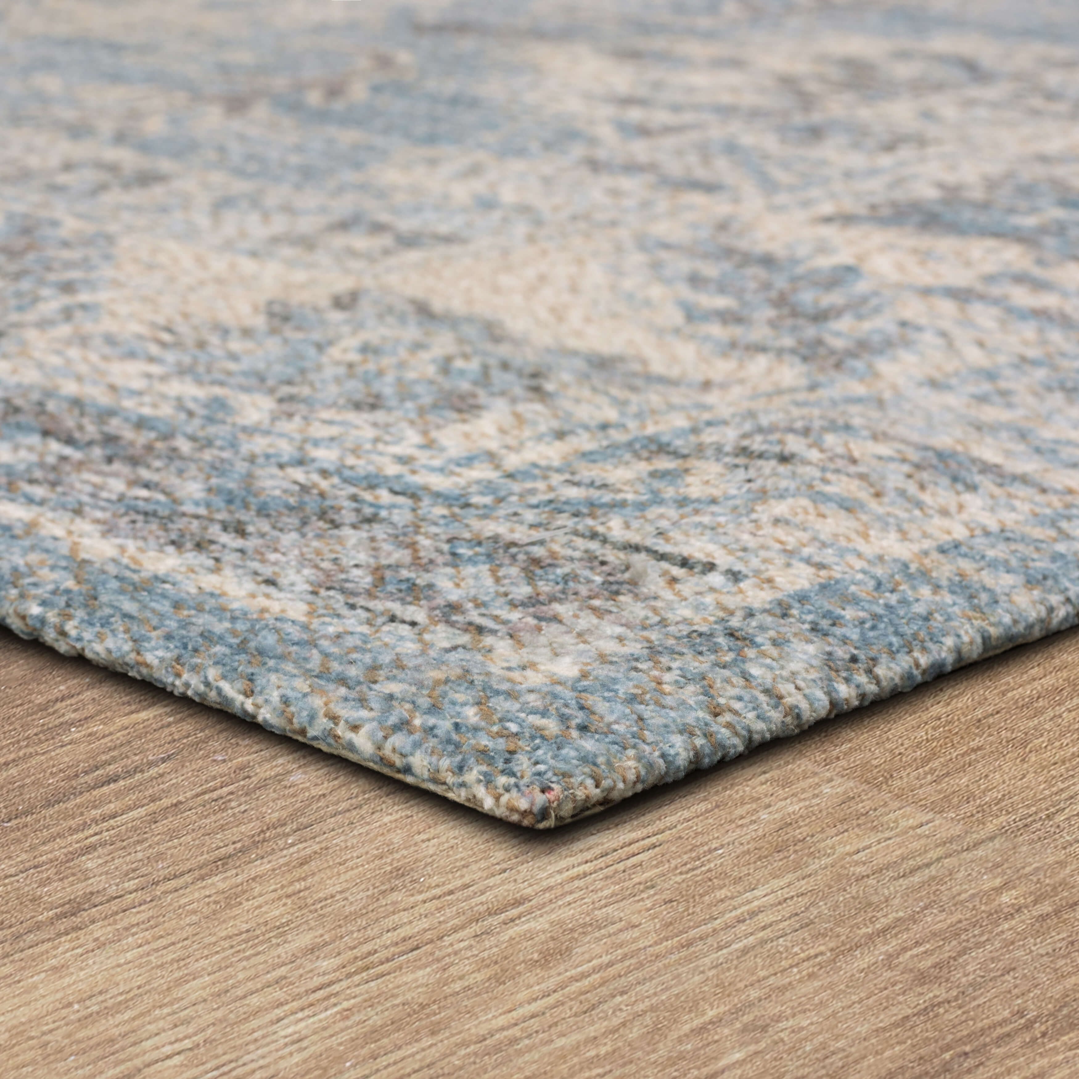 Mainstays Zula Acacia Low Pile Stain/Fade Resistant Polyester Indoor Area Rug, Blue, 5' x 7'