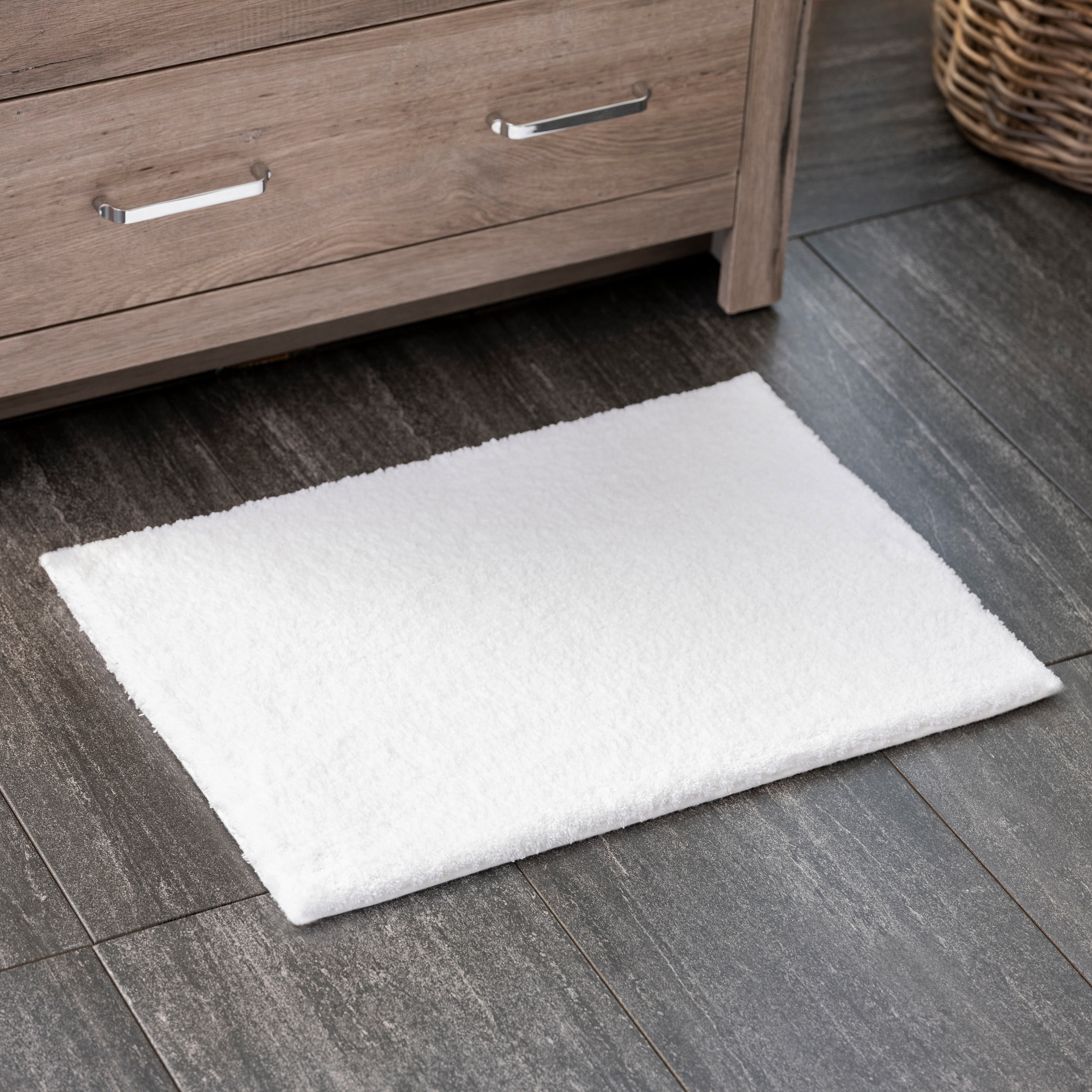 Gray Details about   Hotel Collection Fashion 22" x 36" Textured Flat-Weave Cotton Bath Rug 