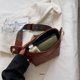 thumbnail image 1 of Bolsa Riñonera de cuero retro para mujer, bandolera de viaje con correa ancha (marrón) Tmvgtek Para estrenar, 1 of 7
