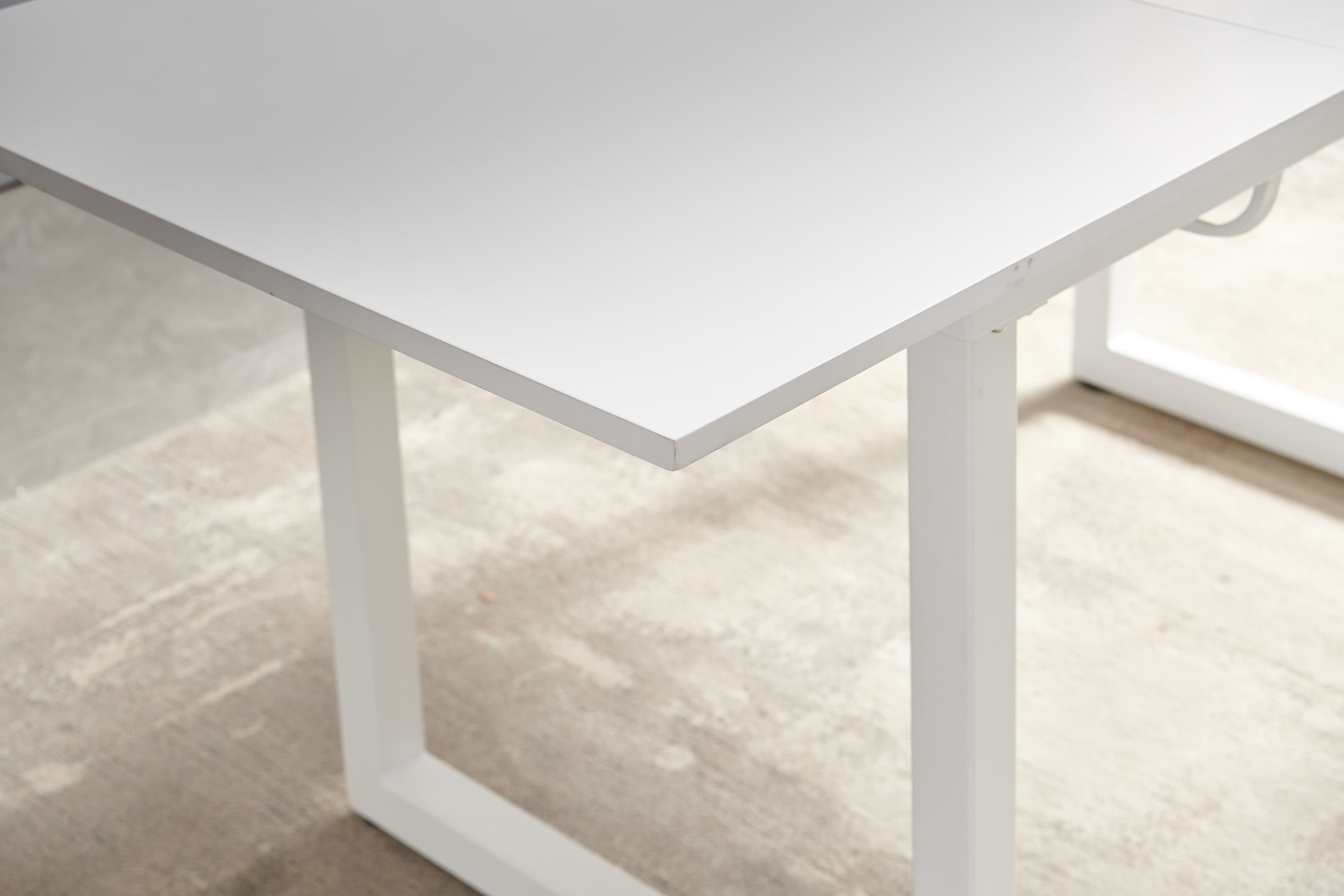 MAYEERTY Modern White Square Extendable Dining Table - Metal Legs, Bright for Small Homes