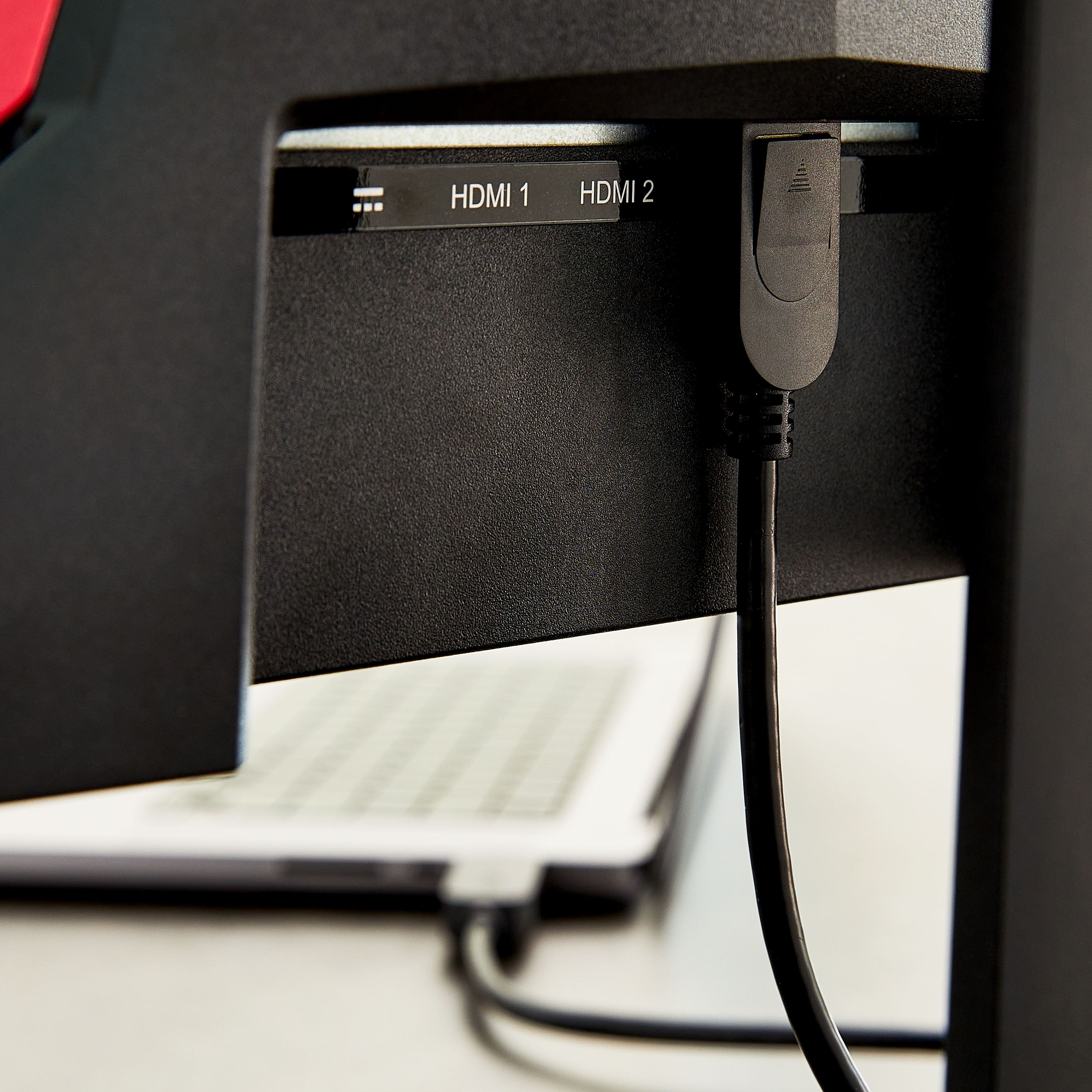 onn 6’ DisplayPort to HDMI Cable