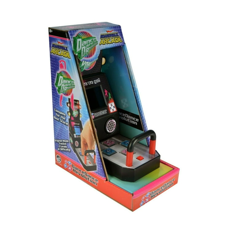World's Smallest Dance Dance Revolution: Miniature Arcade