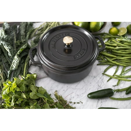 Staub - Cast Iron 4-qt Round Cocotte - Matte Black