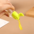 thumbnail image 4 of 30ml botellas recargables portátiles con gancho mano desinfectante alcohol cosméticos recipiente al aire libre Mini jabón dispensador recipiente, 4 of 8