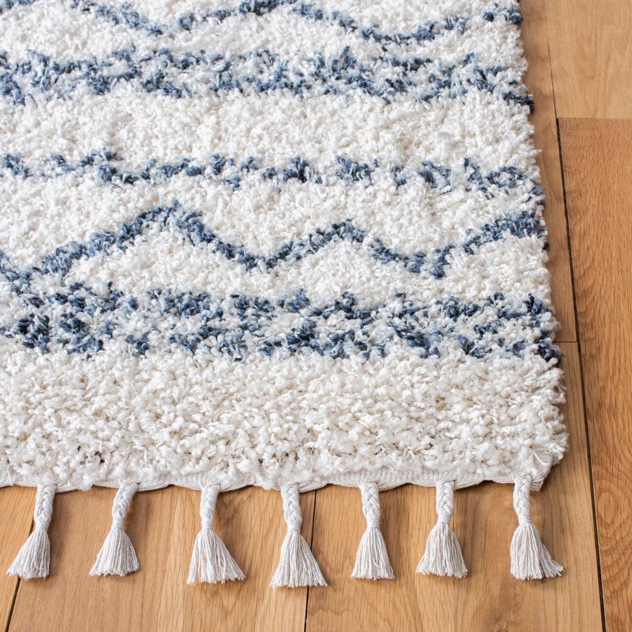SAFAVIEH Pro Lux Marie Geometric Shag Area Rug, Ivory/Blue, 9' x 12'
