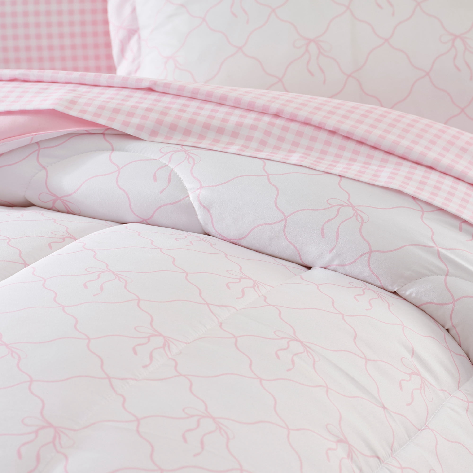 Dream Factory 7-Piece Bow Trellis Bed in a Bag, Pink, Full