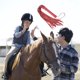 thumbnail image 5 of Toystoory Látigo de equitación con borlas de cuero, látigo ecuestre suave, látigo de entrenamiento de enseñanza portátil con mango antideslizante Gimnasios en casa Rojo Toystoory OD010444-02, 5 of 6