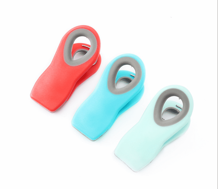 Amazon.com: OXO Chip Bag Clip Set, Assorted Colors: Kitchen Storage And  Organization Product Accessories: Home & Kitchen