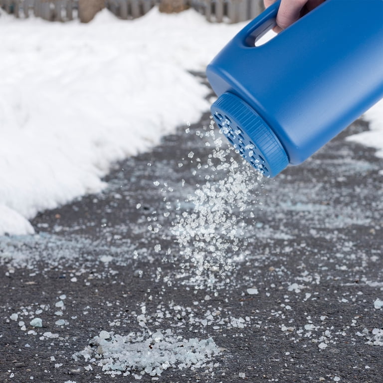Stalwart Handheld Seed and Salt Spreader, 2.3L photo 4