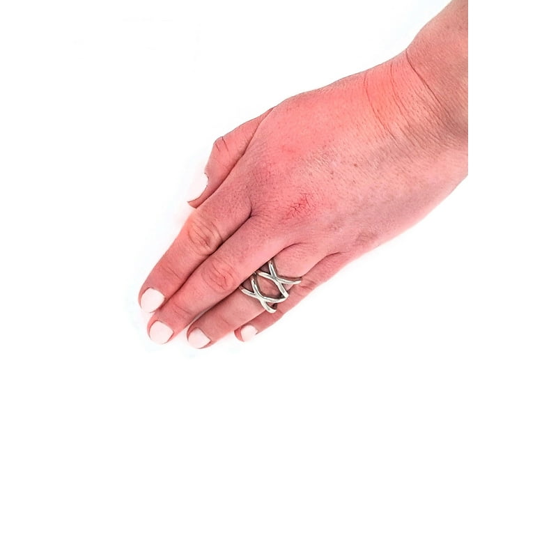 Criss cross deals orbit ring