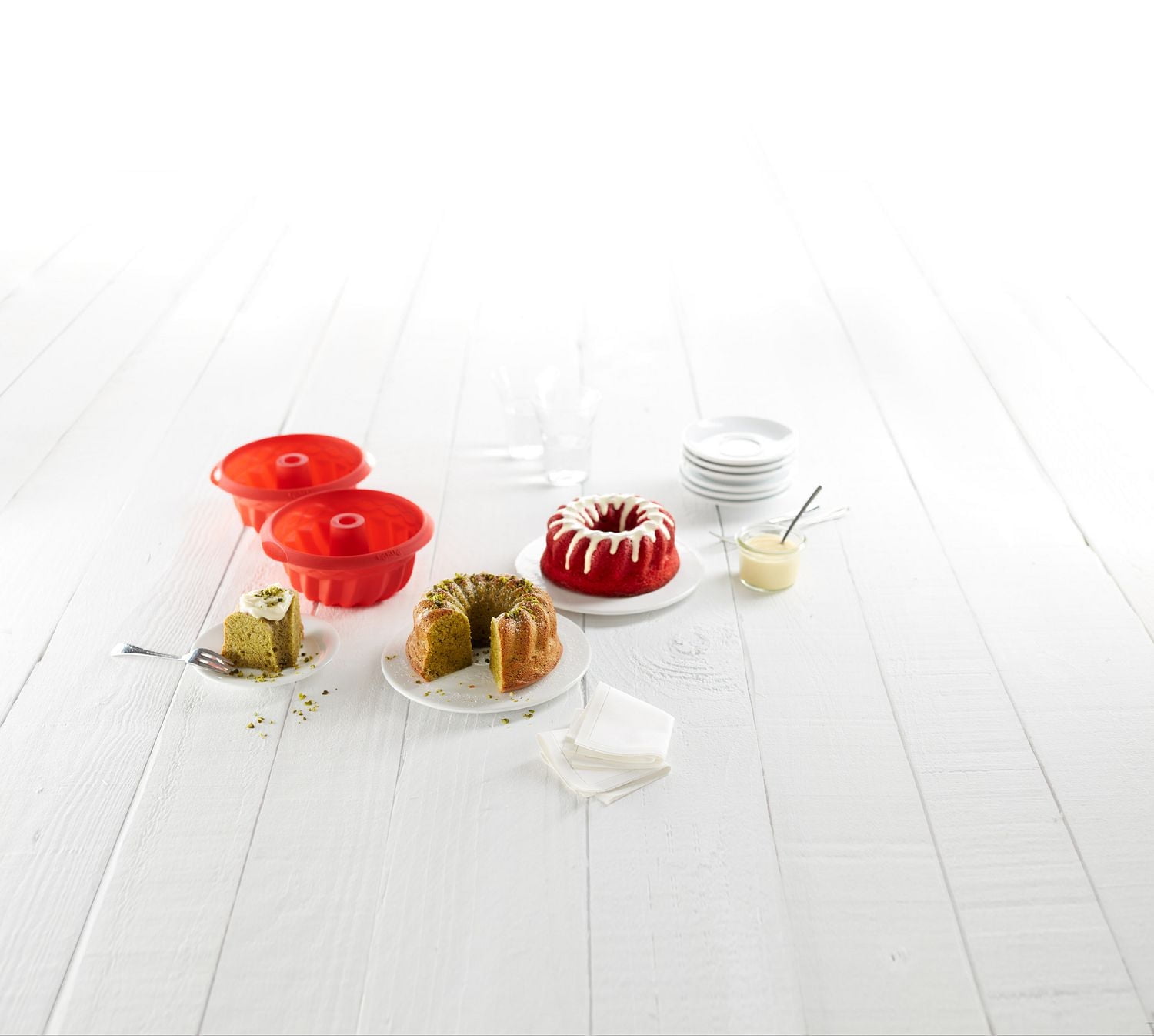 Lekue Mini Savarin Baking Mould 15cm Set of 2, Red