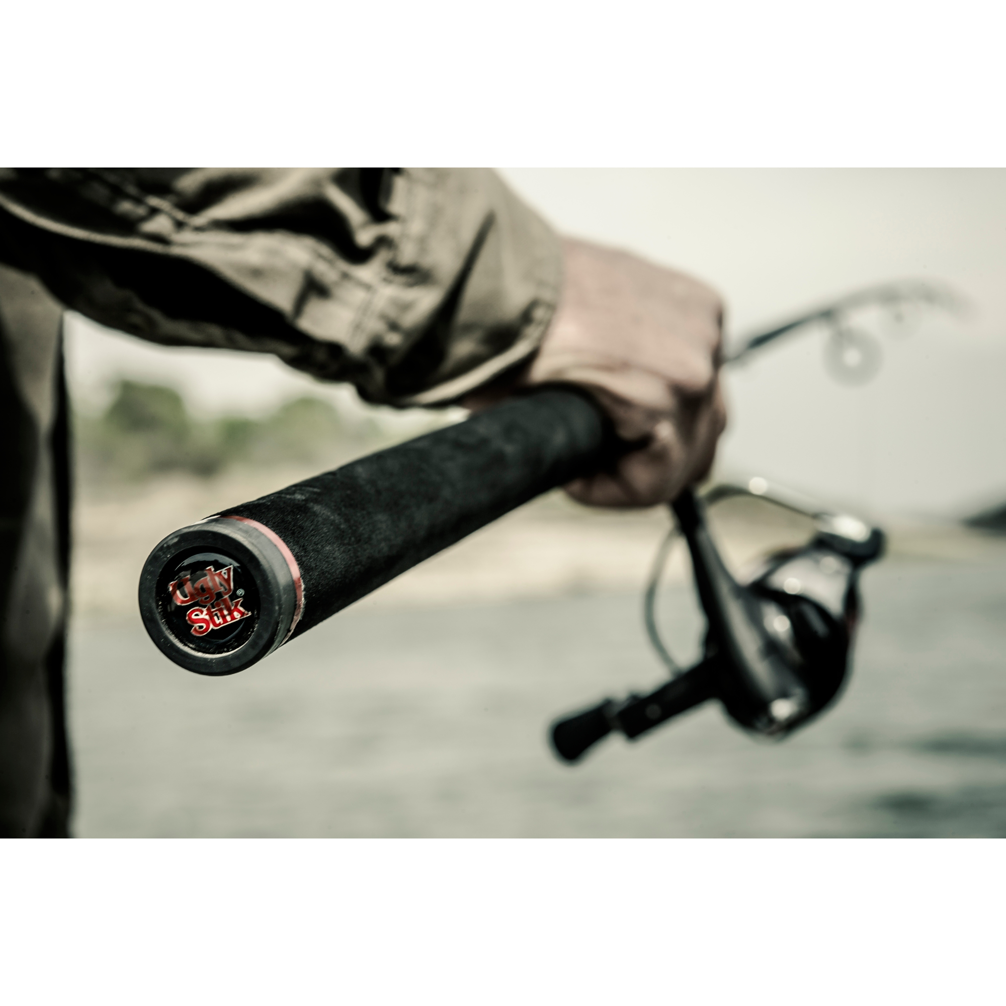 Ugly Stik Complete Saltwater Spinning Kit, 7-Foot photo 3