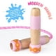 thumbnail image 3 of Paquete de 2 cuerdas para saltar para niños (azul y rosa) Cuerda para saltar ajustable Mango de madera antideslizante Cuerda de algodón tejida Niñas Niños Fitness Cuerda para saltar Ejercicio Juegos escolares Actividades al aire libre Excelente Rendimiento, 3 of 5