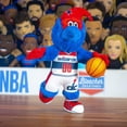 thumbnail image 4 of Bleacher Creatures Washington Wizards G-Wiz Figura de felpa de la mascota de la NBA de 10" - Una mascota para jugar o exhibir, 4 of 5