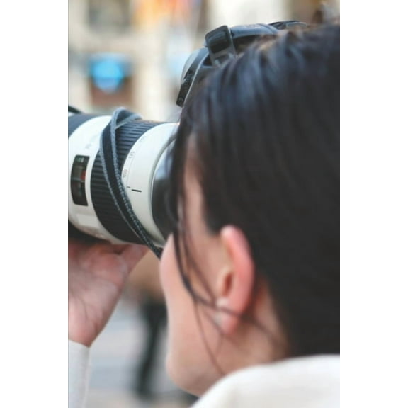 Mein perfektes Foto : Das Fototagebuch zum selbst ausfüllen ♦ Dokumentiere die beste Tageszeit und Wetter ♦ Das perfekte Equipment und die optimale Einstellung für deine Kamera ♦ 6x9 Format ♦ Motiv: Frau mit Kamera (Paperback)