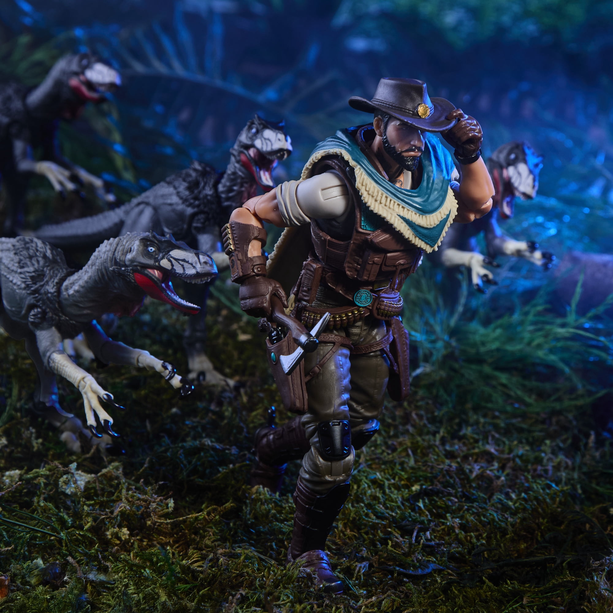 G.I. Joe Classified Series 196, Professor Rottclaw & Cobra Deinonychus, 6 Inch Action Figure and Dinosaur