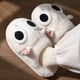 thumbnail image 3 of QYCKABY Invierno Cálido Dibujos Animados Lindo Gato Extraño Hogar Mujeres Hombres Pantuflas de Algodón Suaves Cómodas Felpa Cálidas Pantuflas Kawaii Suministros, 3 of 5