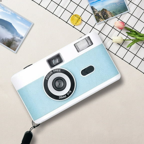 MAUXDA Half Frame Film Camera 35MM Retro Film Camera Reusable HD Gift Camera Focus-Free Built-in Flash Easy To Use. Film AAA Battery Are Not Included
