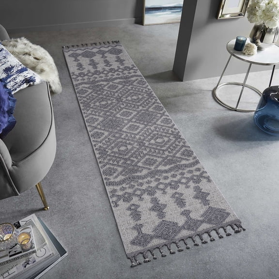 2X8ft Traditional Hallway Runner Rug,Indoor Outdoor Stain Resistant Soft Carpet