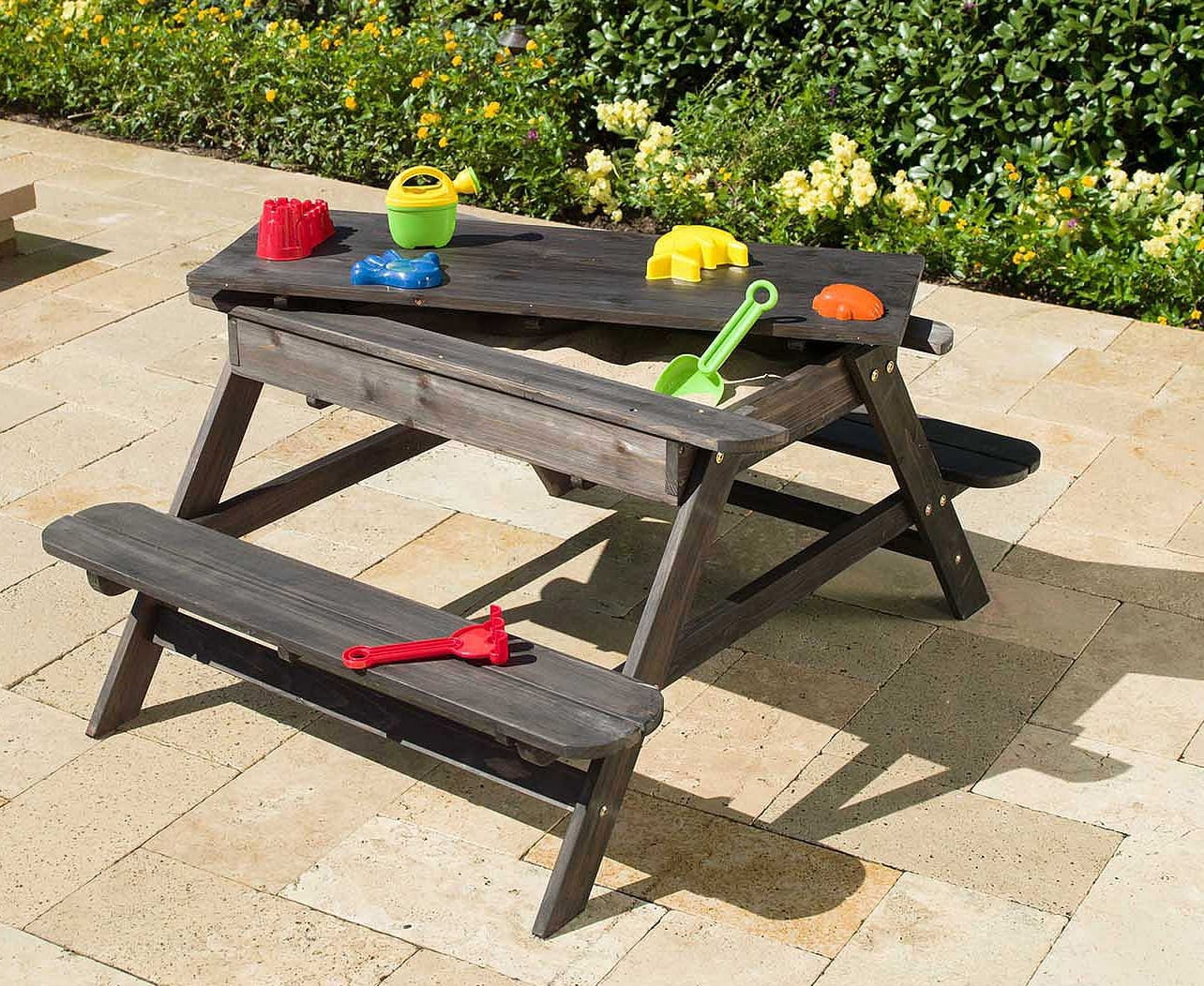 sand table picnic bench
