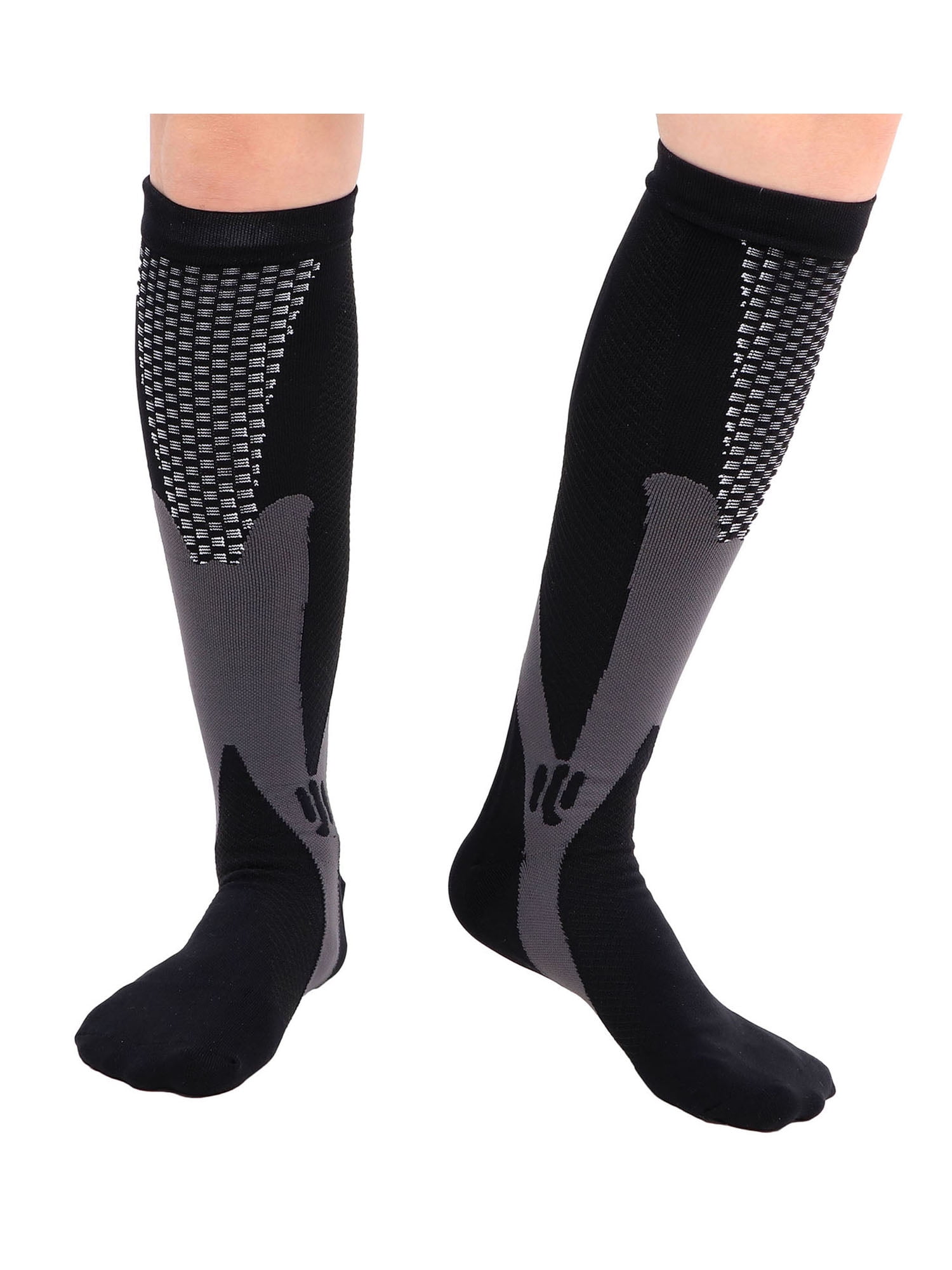 travel on compression socks