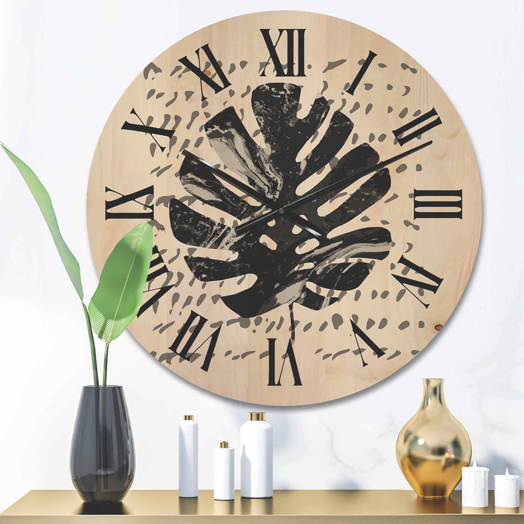 Designart 'Minimal Tropical Palm Leaf Over Grunge Texture' Tropical Wood Wall Clock