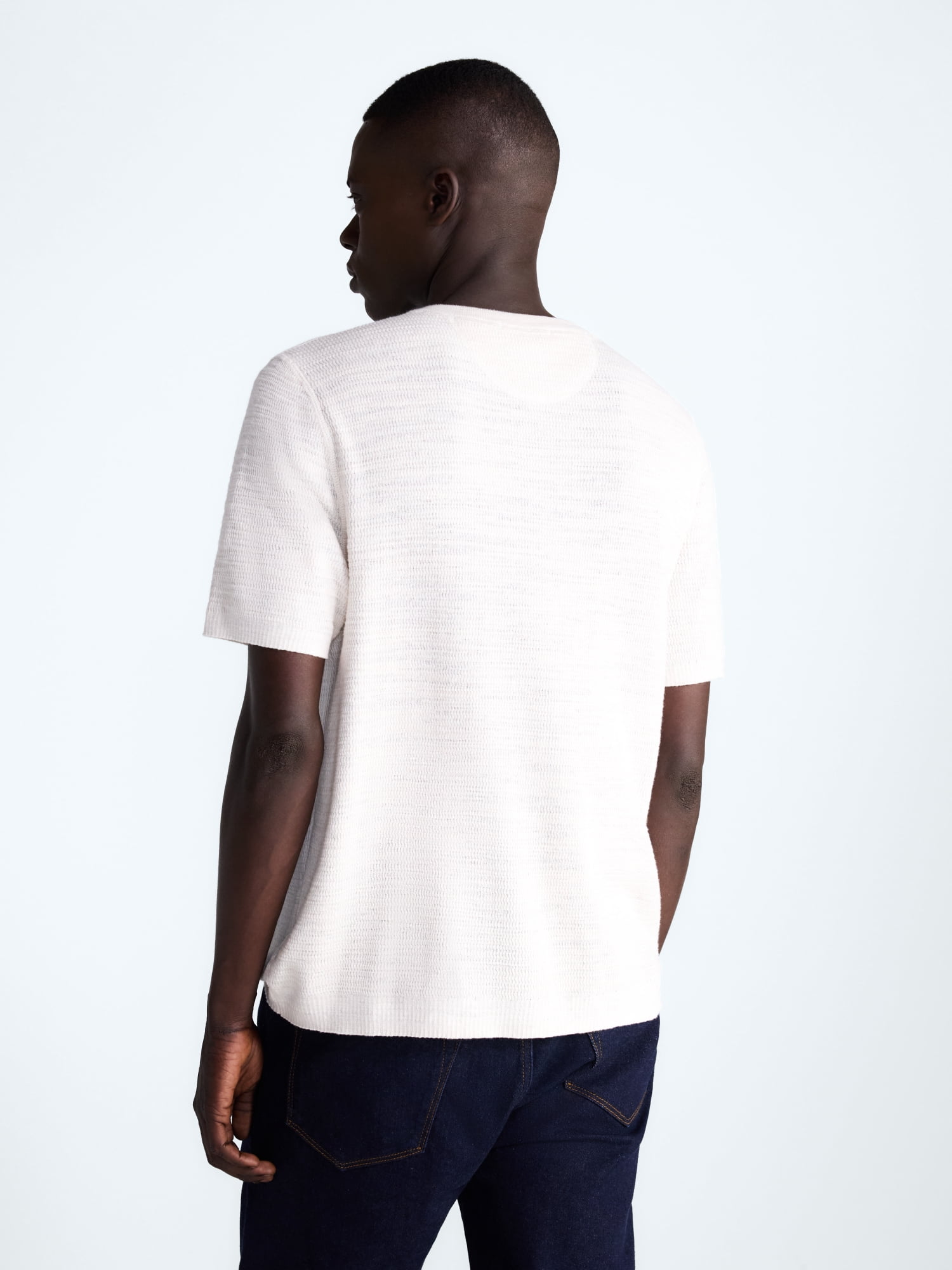 Free Assembly Men’s Textured Cotton Henley Shirt with Short Sleeves. Sizes XS-3XL