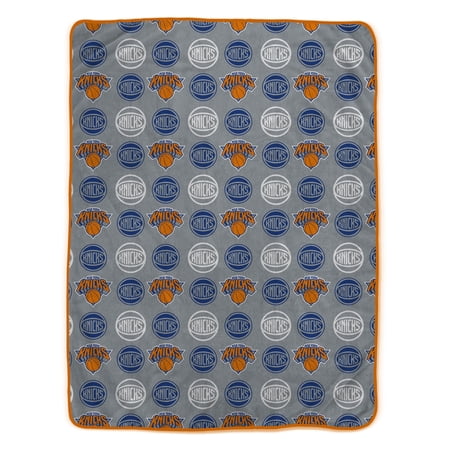 Pegasus New York Knicks 66 x 95 Oversized Logo Roll Ultra Cozy Blanket