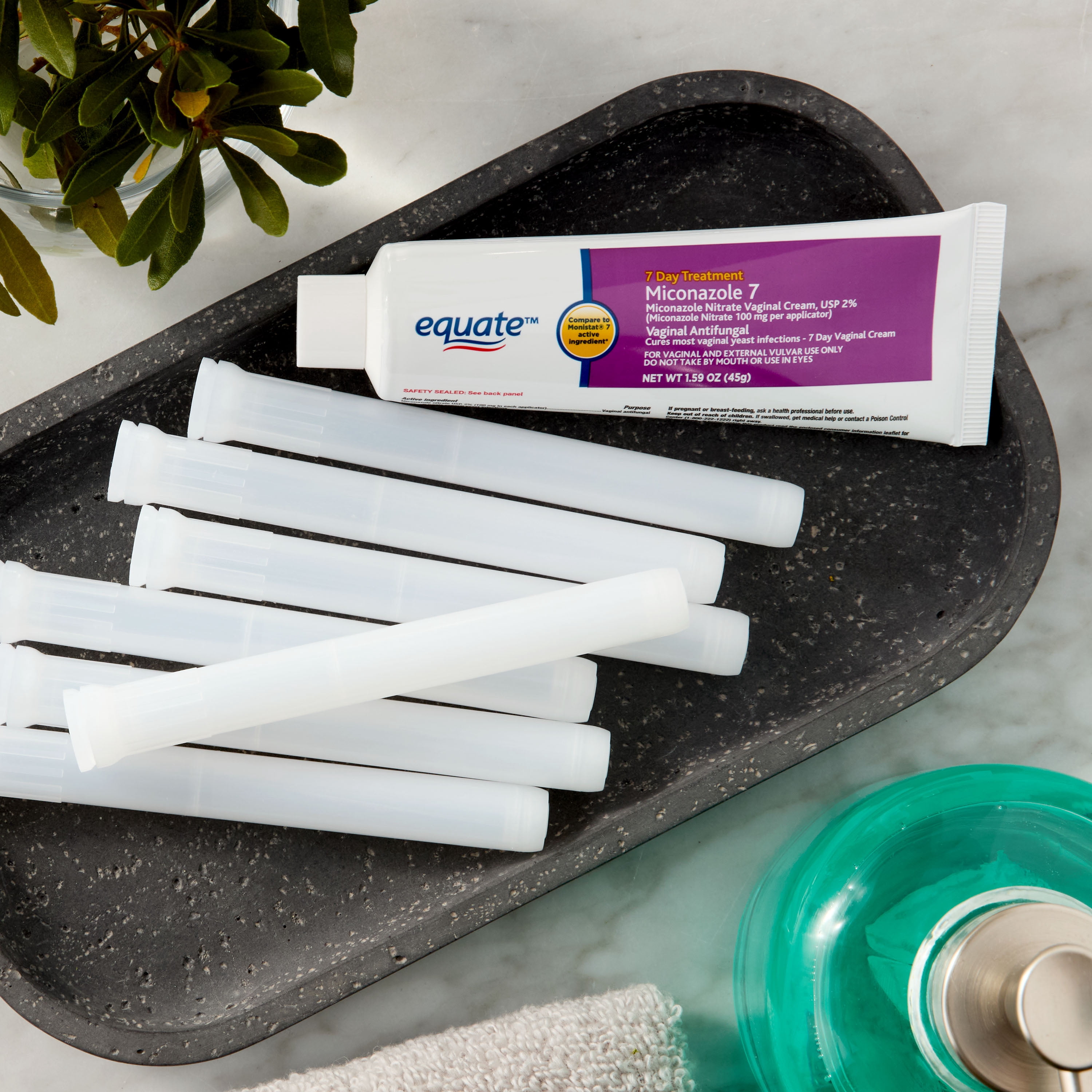 Equate Miconazole 7-Day Antifungal Treatment with Disposable Applicators, 1.59 oz