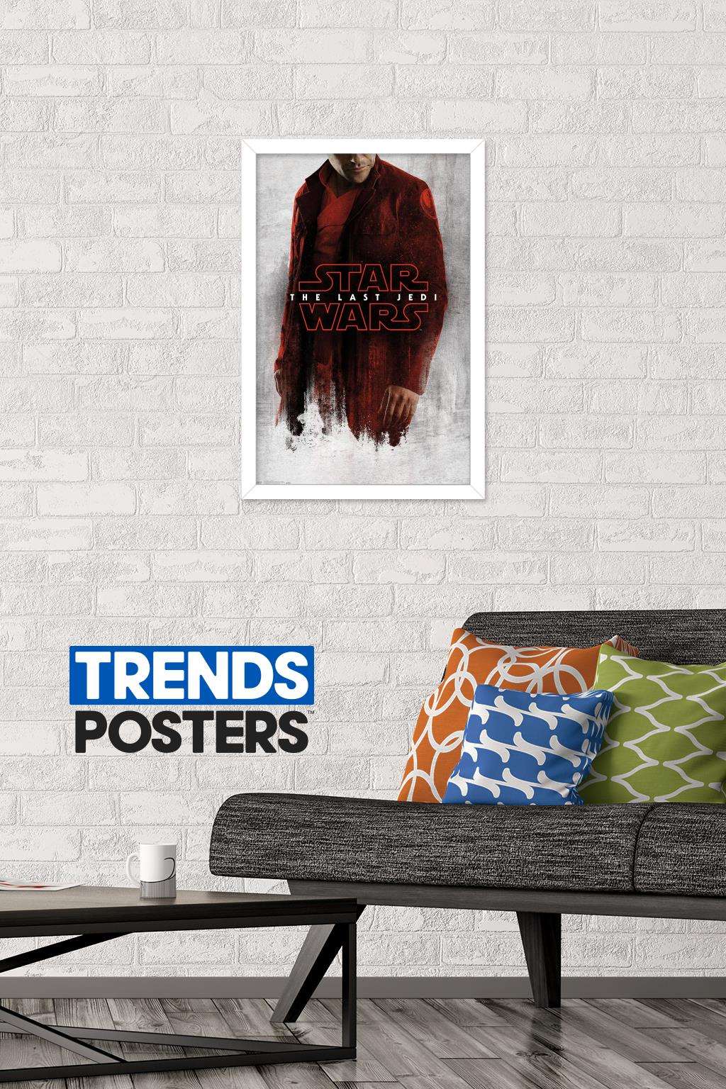 Star Wars: The Last Jedi - Red Poe Wall Poster, 14.725" x 22.375", Framed