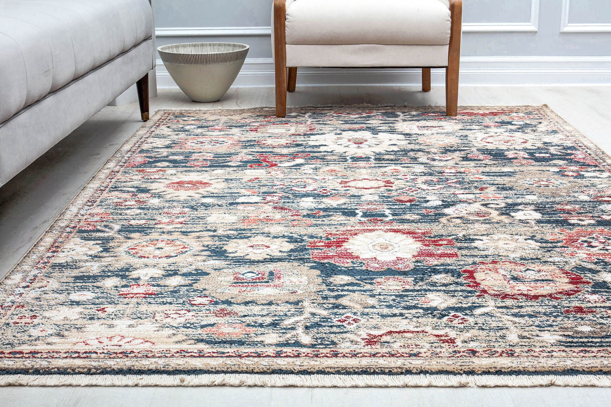 Stratford AM10A Antiqued Bronze Abstract Vintage Beige Area Rug, 2'6" x 8'