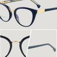 thumbnail image 3 of Lunettes Plates Rétro Oeil-de-Chat Anti-Lumière Bleue à la Mode, en TR, PC, 3 of 5