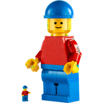 LEGO 40649 Up-Scaled Minifigure Building Set, Collectible Display Toy, Gift for Kids and Adults, 654 Pieces