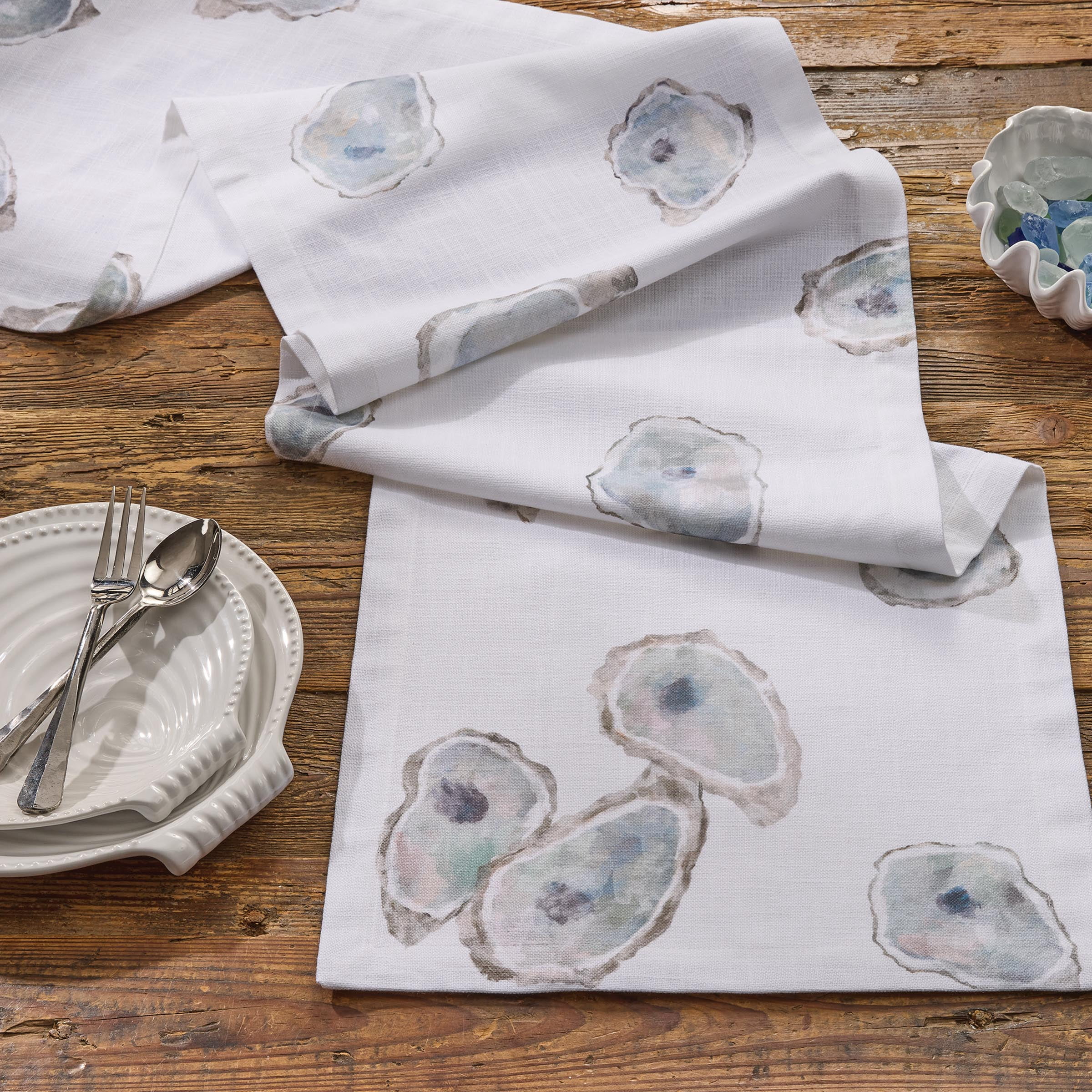 Split P Oyster Bay Table Runner 15" X 72"