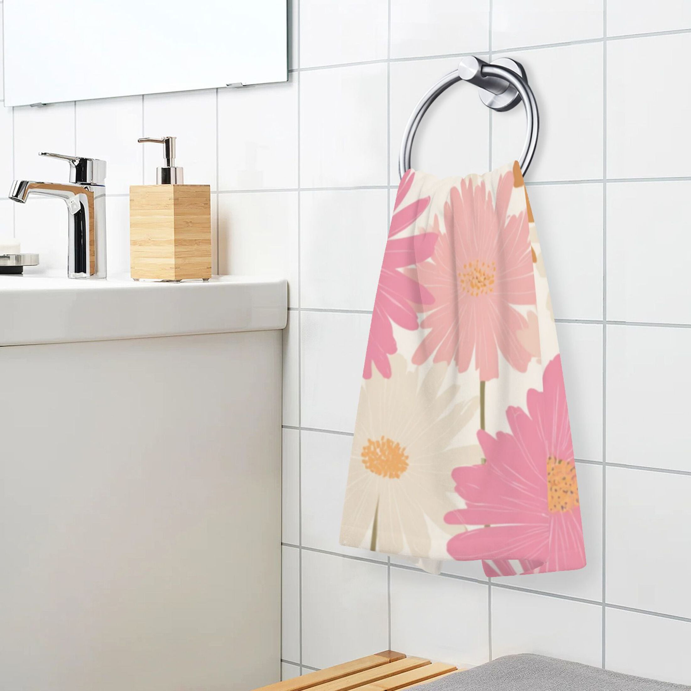 2-Pack Soft 100% Cotton & Highly Absorbent Bath Towel 2 Defferent Pattern Designs Daisies Small Daisies