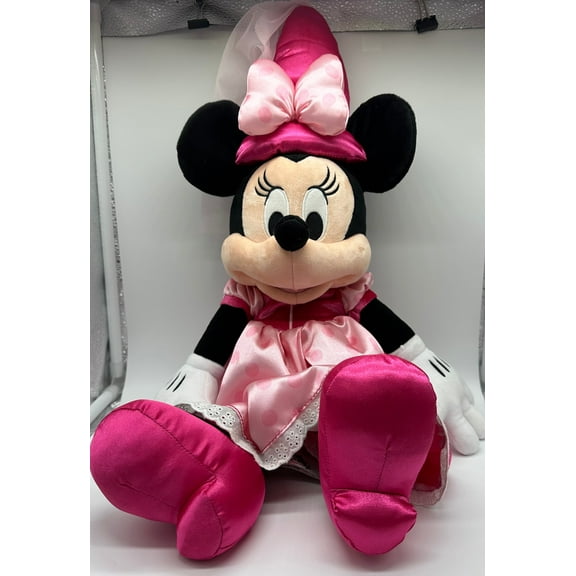 Disney Parks 15inc Pink Princess Minnie Plush New with Tag