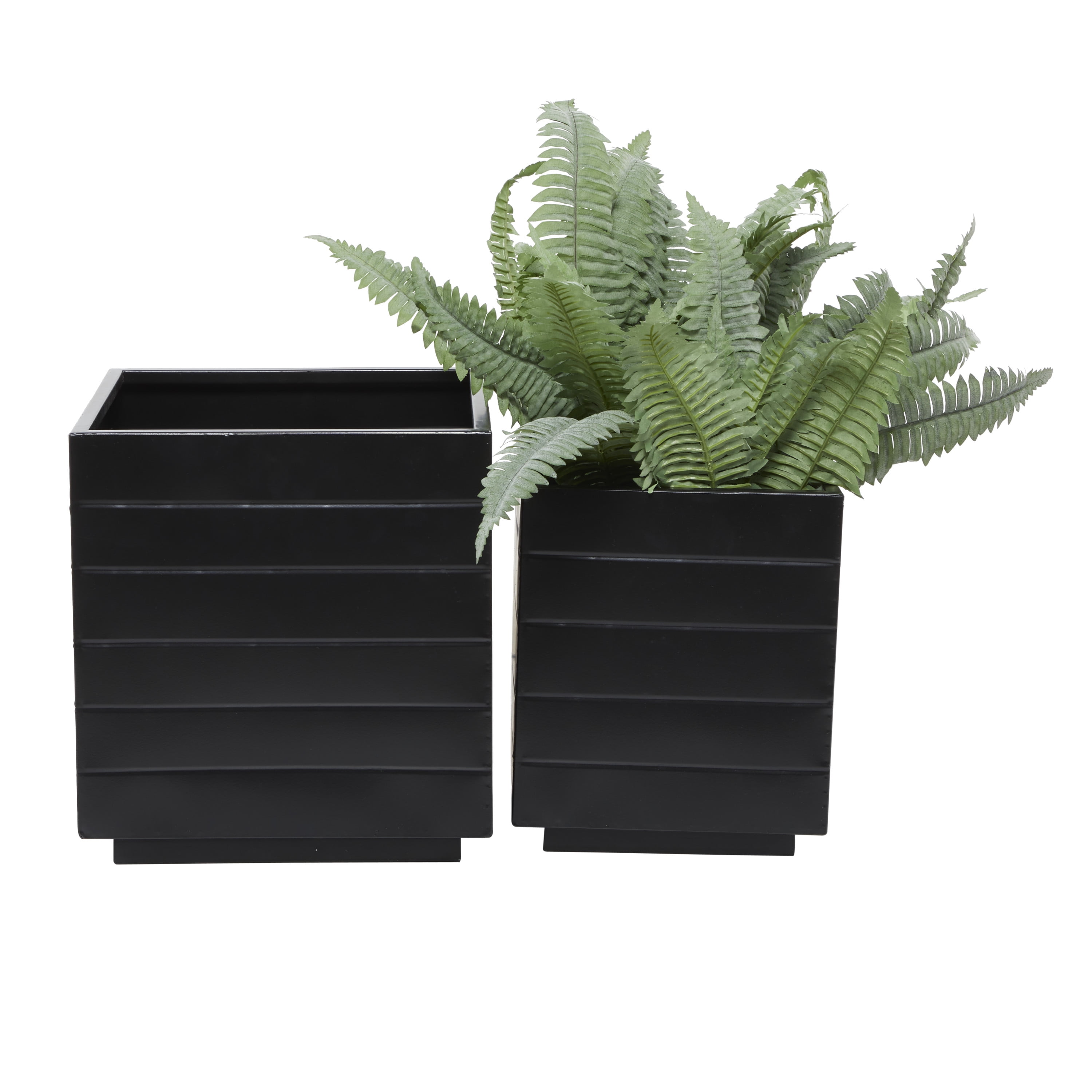 CosmoLiving by Cosmopolitan 13", 10"W Indoor Outdoor Black Metal Planter (2 Count)
