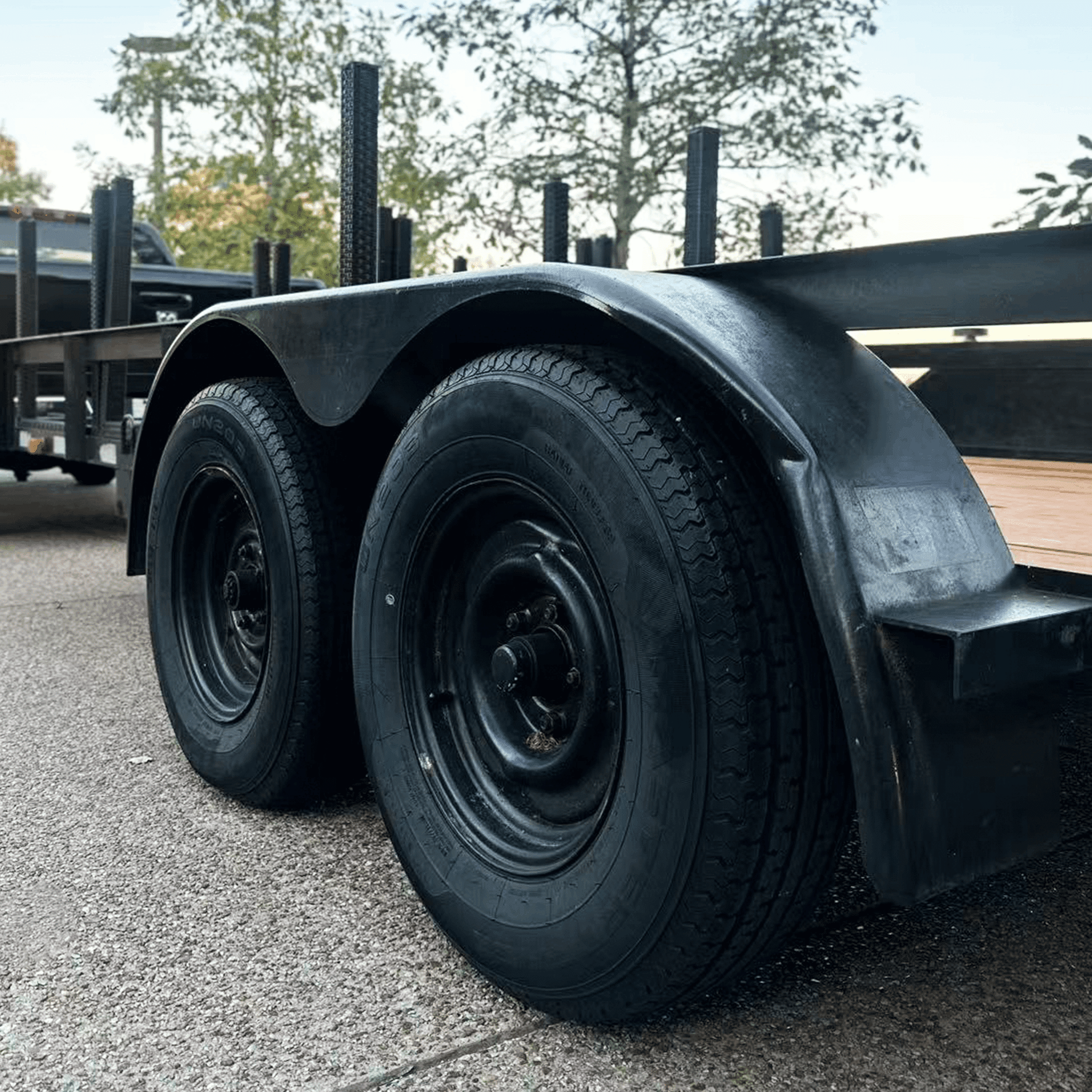 Mastertrack UN203 ST225/75R15 10 Ply 117/112N Load Range E Trailer Tire 225/75/15(No Rim)
