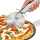 thumbnail image 4 of Rueda para pizza OXO Steel 4, acero inoxidable, 10 cm, 4 of 5