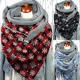 thumbnail image 2 of Bufanda con estampado de Feliz Navidad para mujer, bufandas cálidas informales con botón, chales suaves, regalos de invierno, 2 of 4