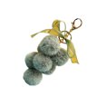 thumbnail image 1 of Sonducket para adultos, llavero de uva de peluche, bolso de hombro, decoración colgante, llavero de bola de pelo portátil, adorno de fiesta, Ropa, zapatos y accesorios Miscelánea Verde Sonducket AP014139-02, 1 of 6