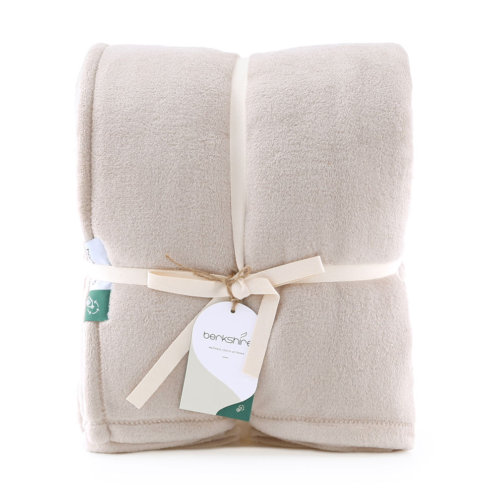 Berkshire Beige Recycled Velvetloft Blanket King