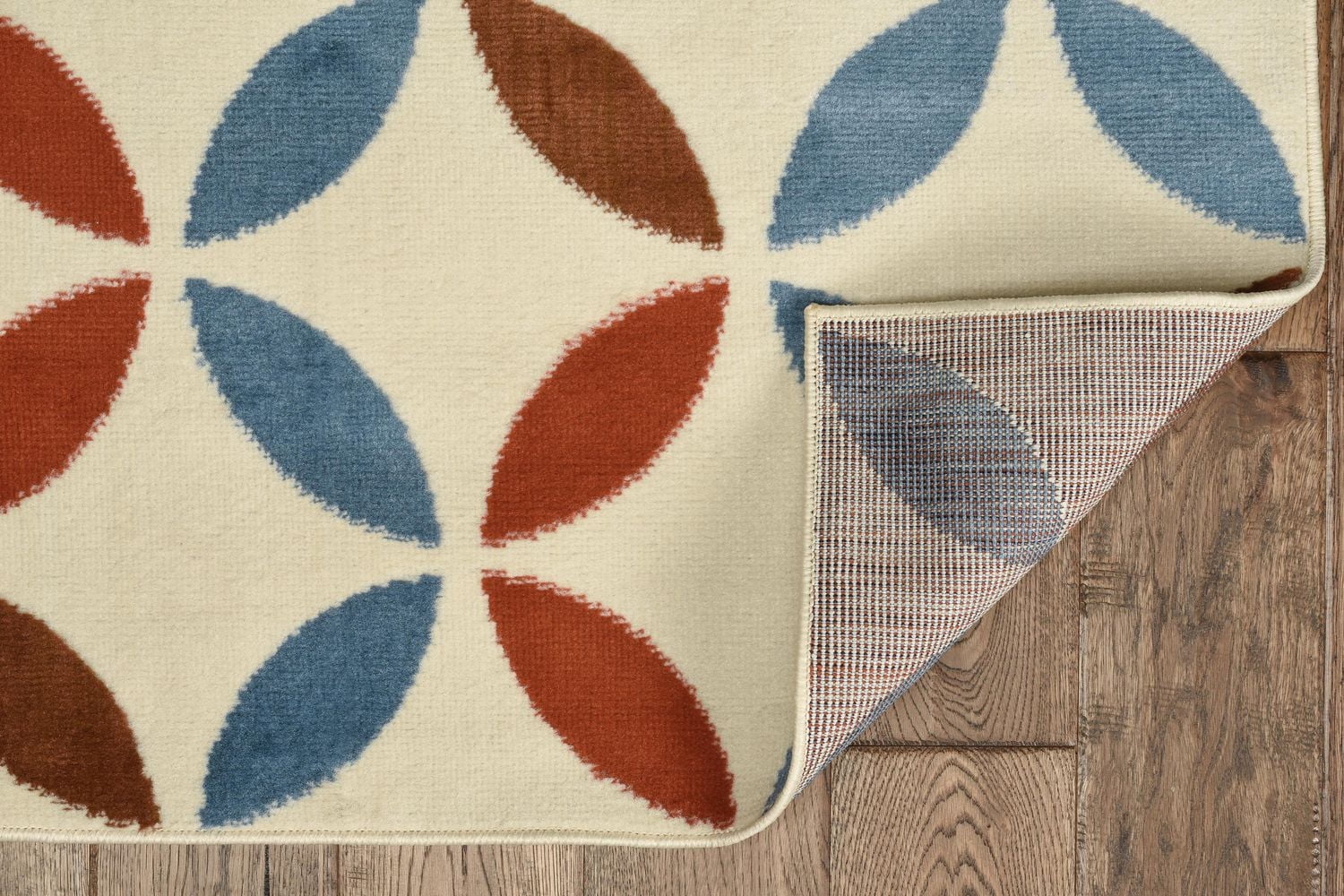 Tapis Capri Conrad os & bleu de 6 pi 5 po x 9 pi 3 po